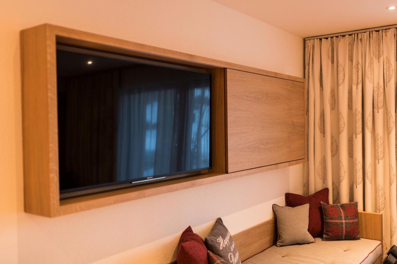 Slow Living Suite - Ferienwohnung Mit Privater Sauna & Garten Фис Екстериор снимка