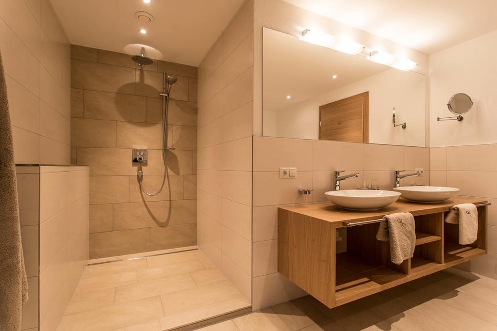 Slow Living Suite - Ferienwohnung Mit Privater Sauna & Garten Фис Екстериор снимка