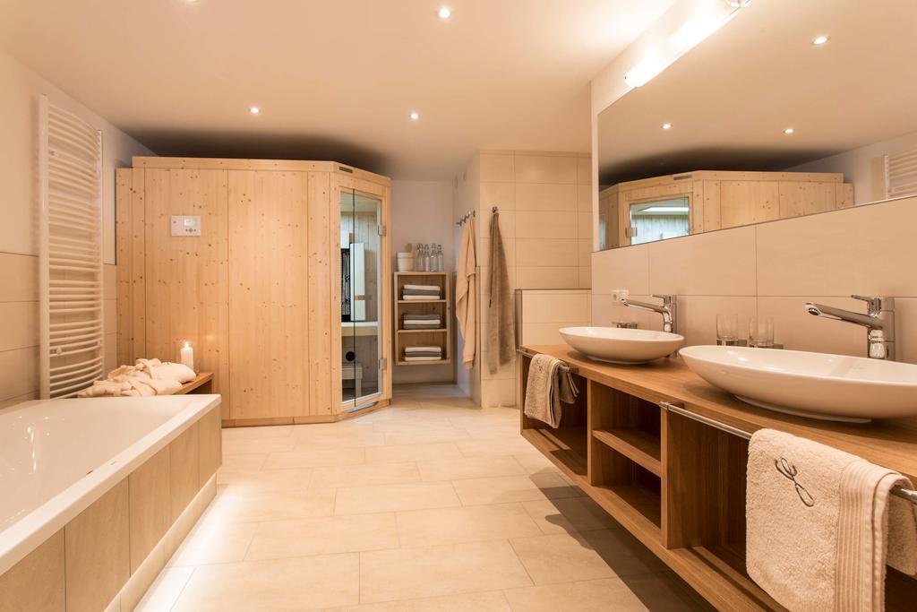 Slow Living Suite - Ferienwohnung Mit Privater Sauna & Garten Фис Екстериор снимка