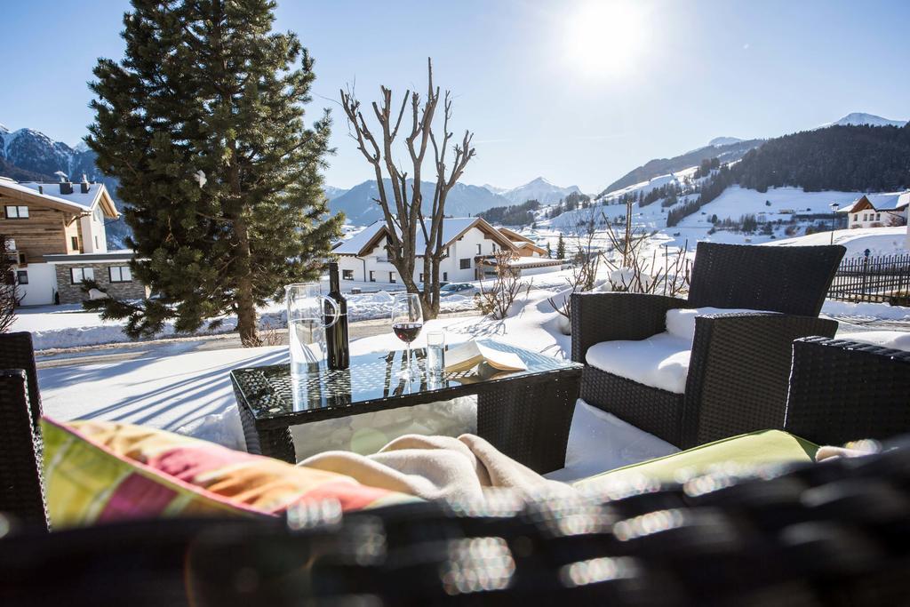 Slow Living Suite - Ferienwohnung Mit Privater Sauna & Garten Фис Екстериор снимка